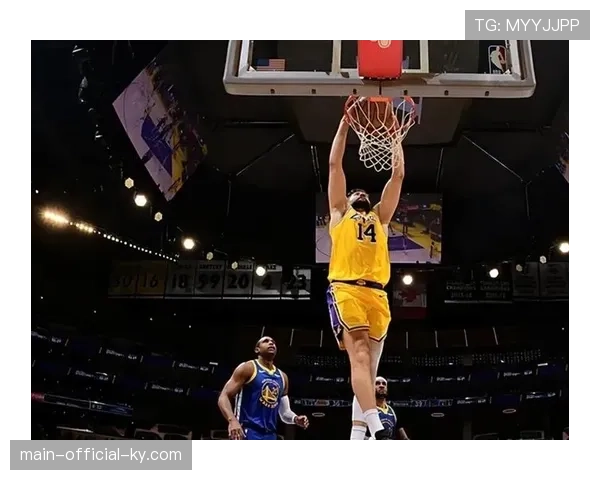 雷迪克详解进攻权重分配：艾顿八村塁肯纳德角色加重分担持球压力